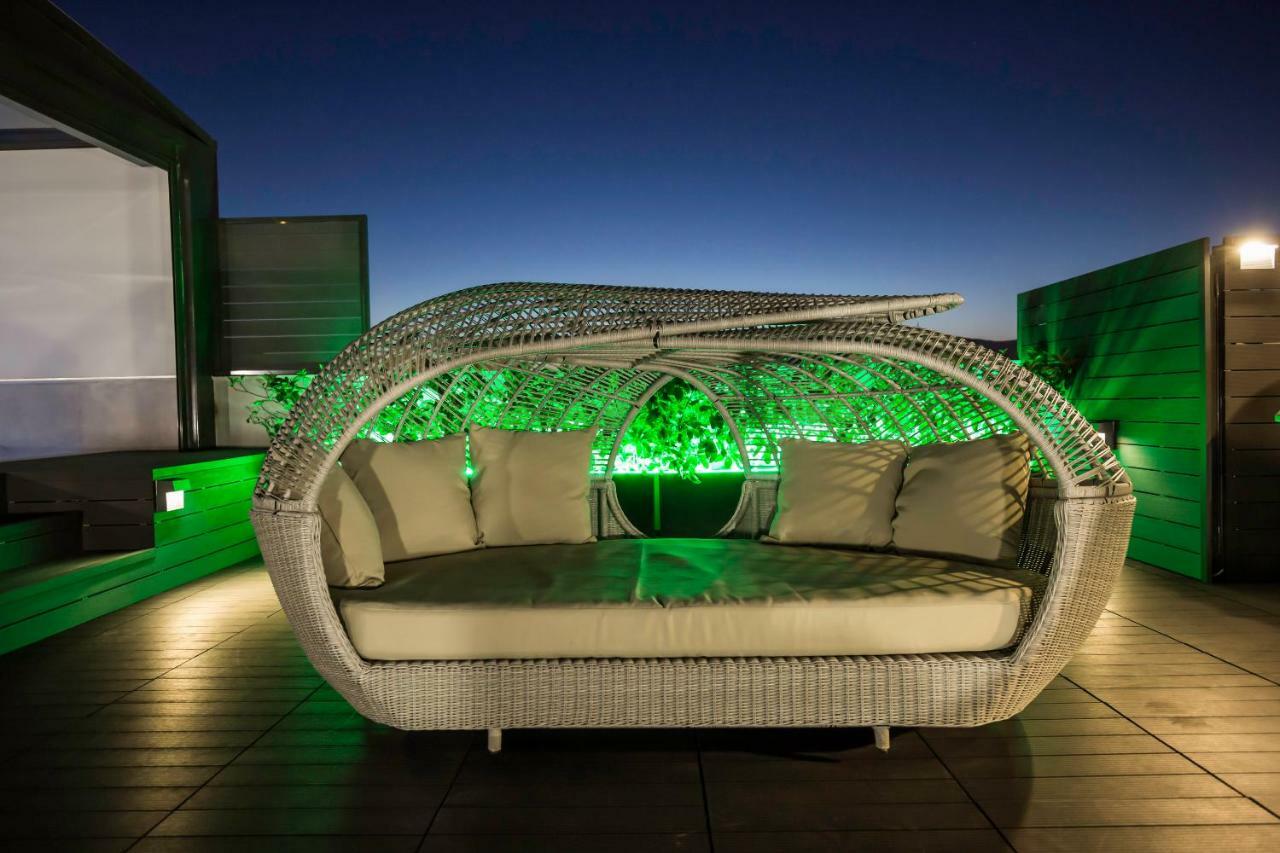 Zambelis Athens Penthouse Spa Exterior photo